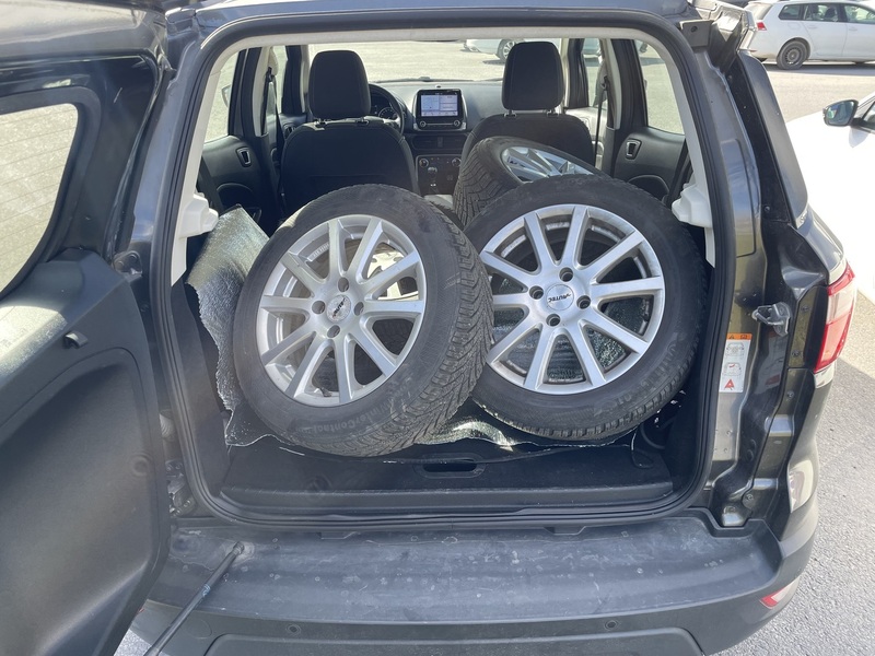 Ford Ecosport vaihtoauto