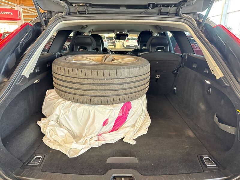 Volvo V90 vaihtoauto