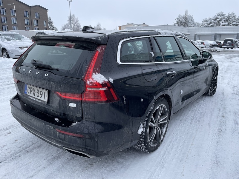 Volvo V60 vaihtoauto