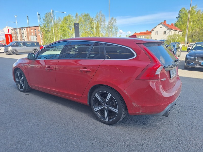 Volvo V60 vaihtoauto