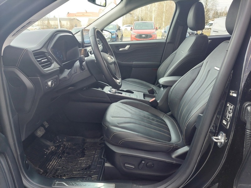 Ford Kuga vaihtoauto