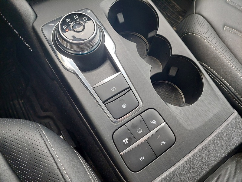 Ford Kuga vaihtoauto