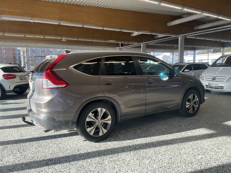 Honda CR-V vaihtoauto