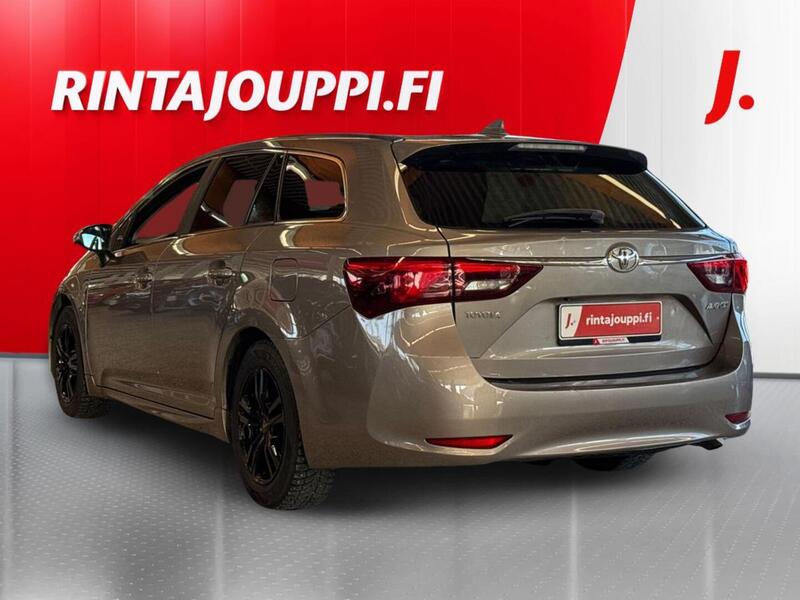 Toyota Avensis vaihtoauto