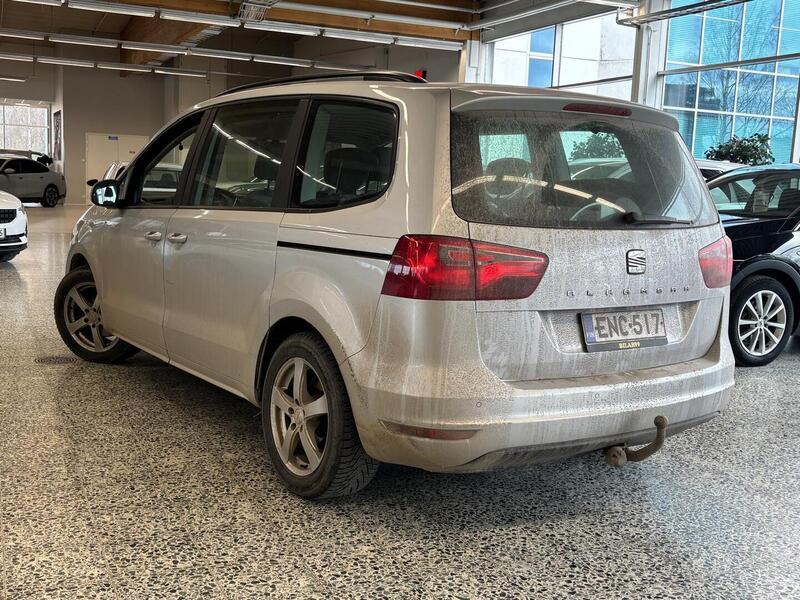 SEAT Alhambra vaihtoauto