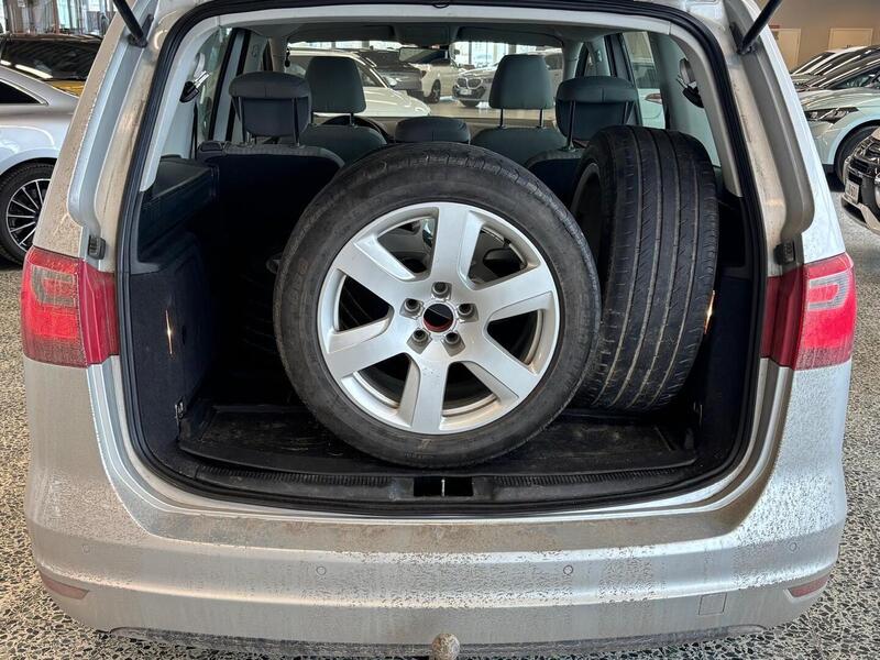 SEAT Alhambra vaihtoauto