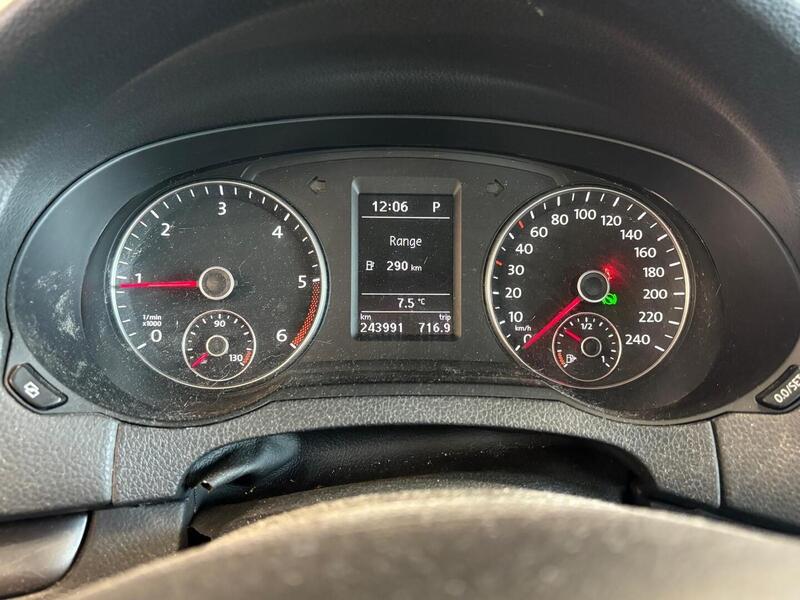 SEAT Alhambra vaihtoauto