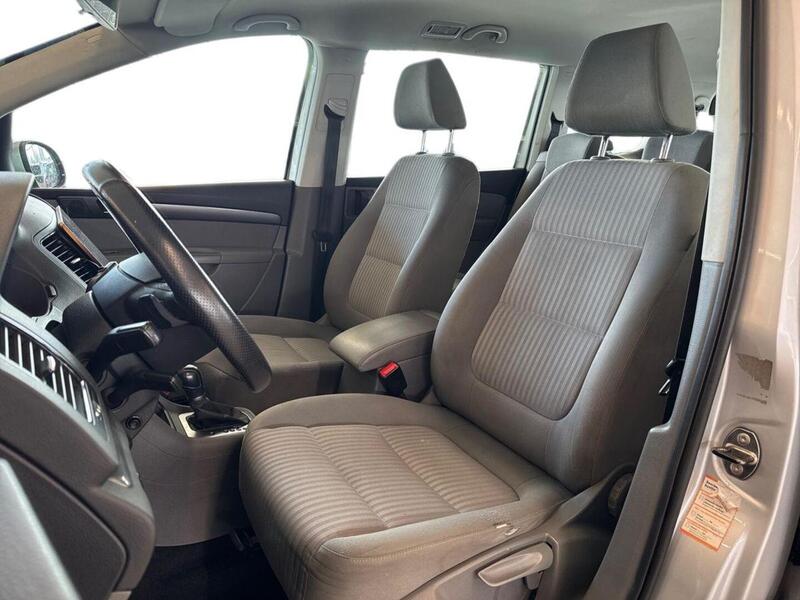 SEAT Alhambra vaihtoauto