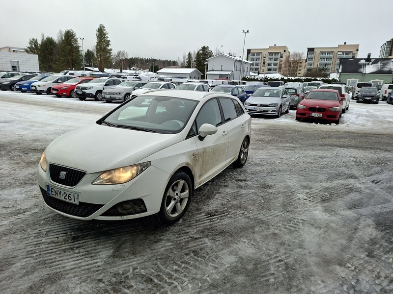 SEAT Ibiza ST vaihtoauto
