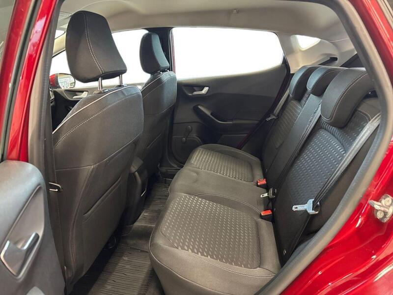 Ford Fiesta vaihtoauto