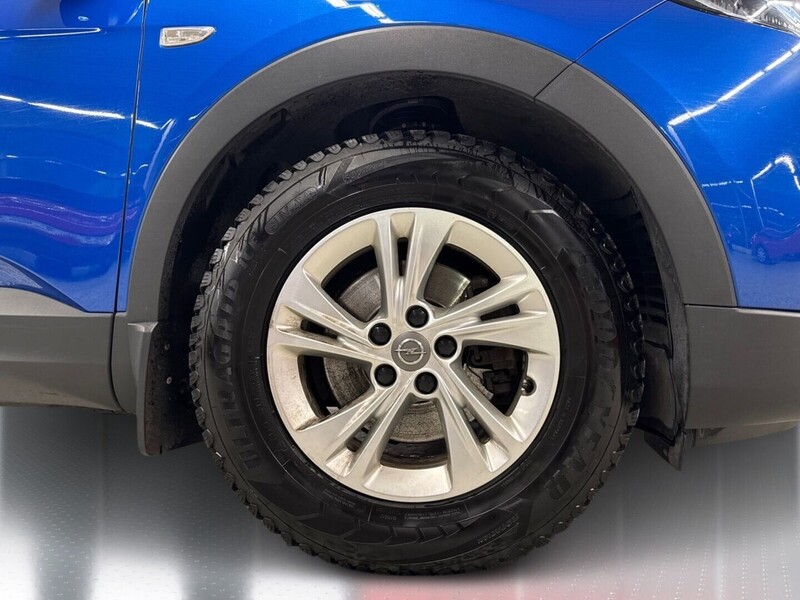 Opel Grandland X vaihtoauto