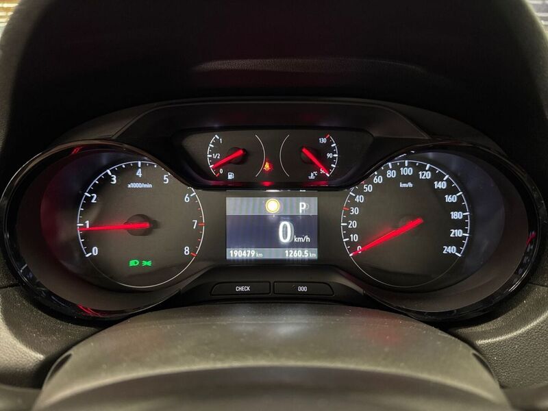 Opel Grandland X vaihtoauto