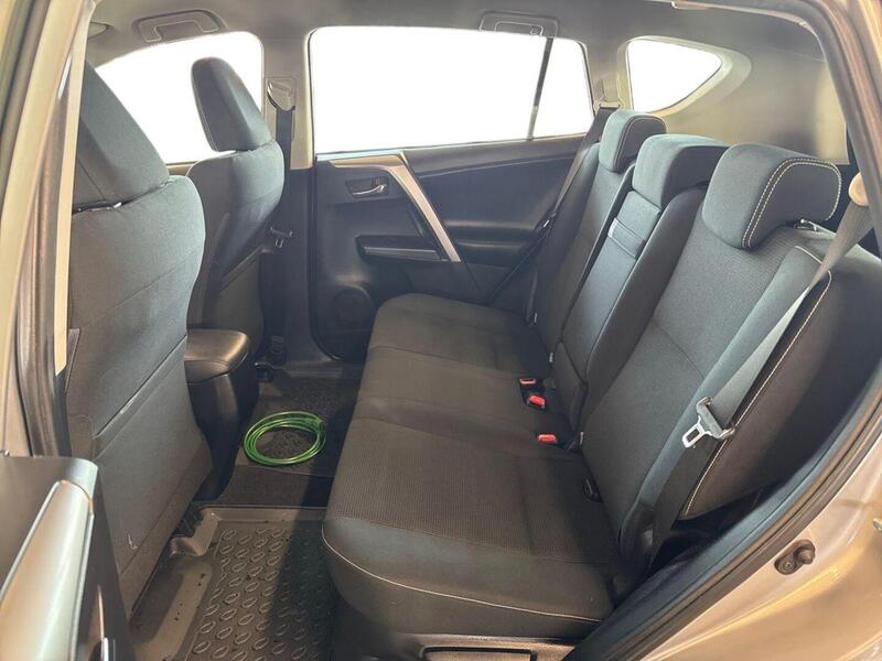 Toyota RAV4 vaihtoauto