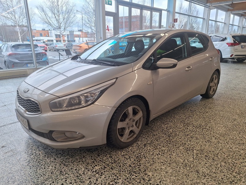Kia Ceed vaihtoauto