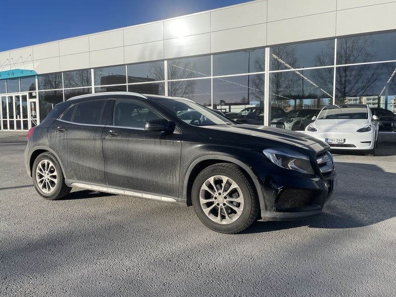 Mercedes-Benz GLA vaihtoauto