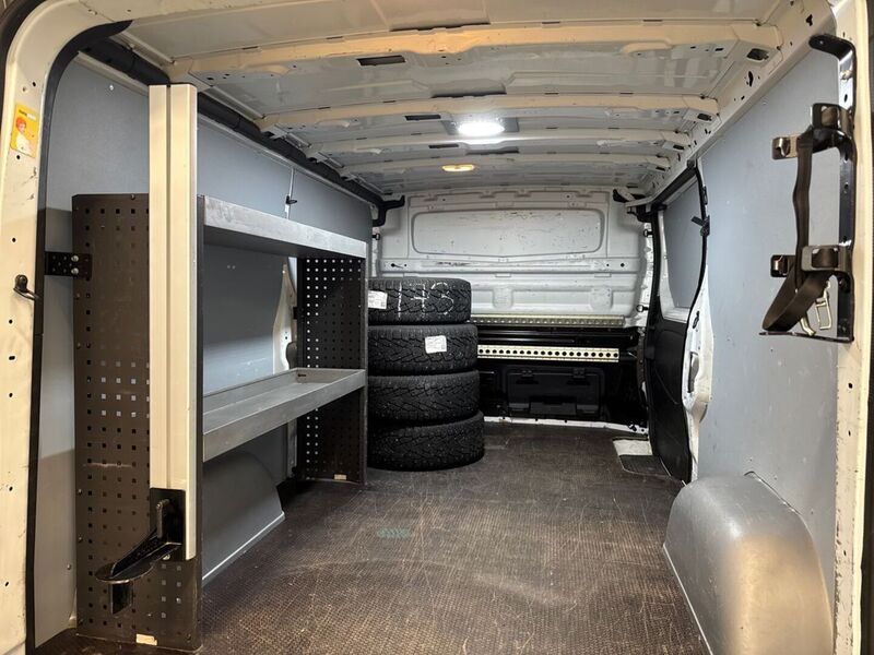 Renault Trafic vaihtoauto