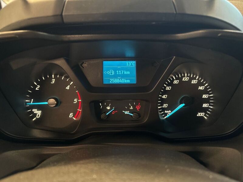 Ford Transit Custom vaihtoauto