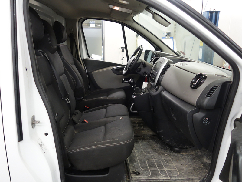 Nissan NV300 vaihtoauto