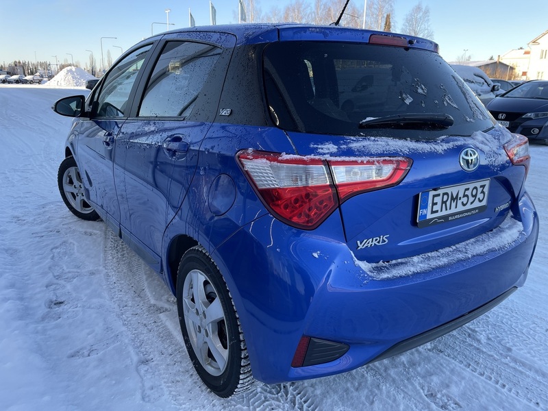 Toyota Yaris vaihtoauto