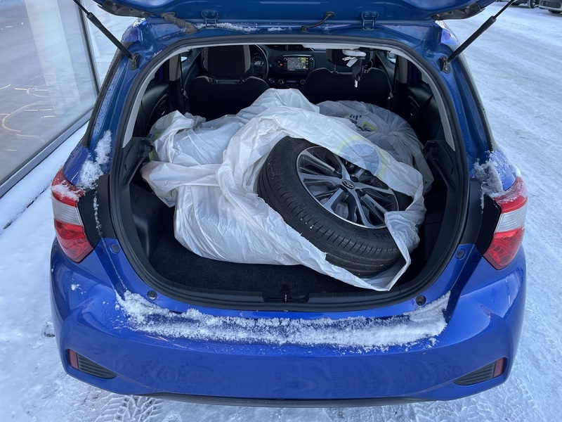 Toyota Yaris vaihtoauto