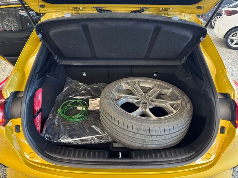 Kia XCeed vaihtoauto