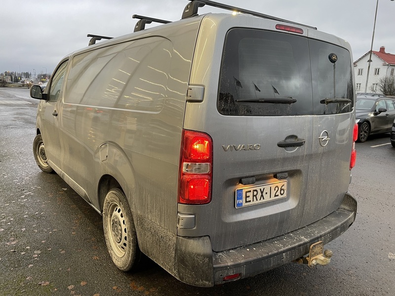 Opel Vivaro vaihtoauto