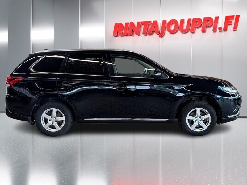 Mitsubishi Outlander PHEV vaihtoauto