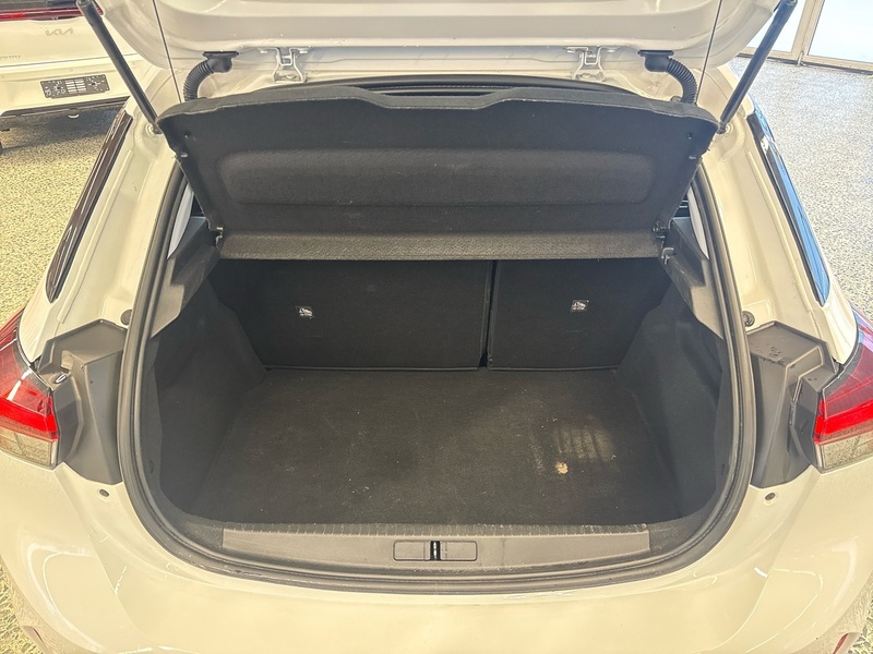 Opel Corsa vaihtoauto