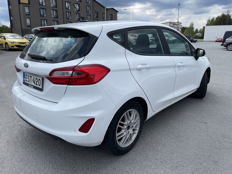 Ford Fiesta vaihtoauto