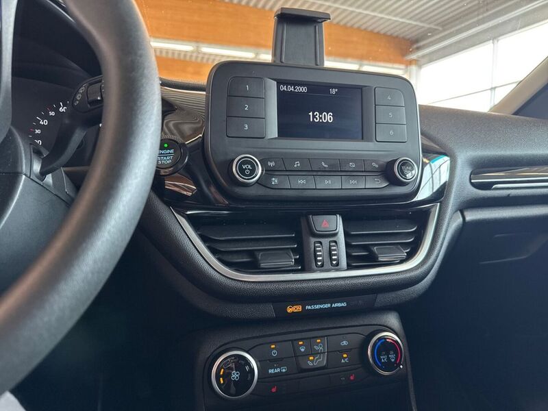 Ford Fiesta Van vaihtoauto
