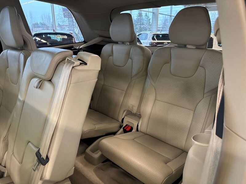 Volvo XC90 vaihtoauto