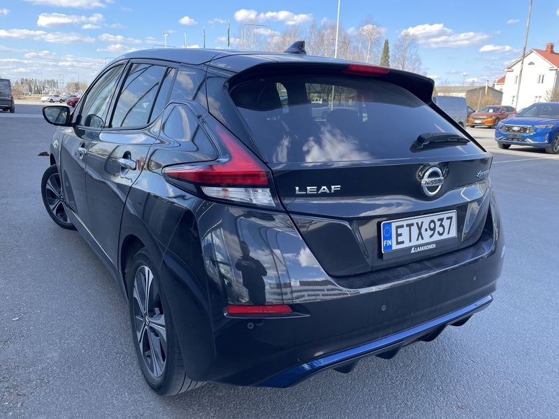 Nissan Leaf vaihtoauto