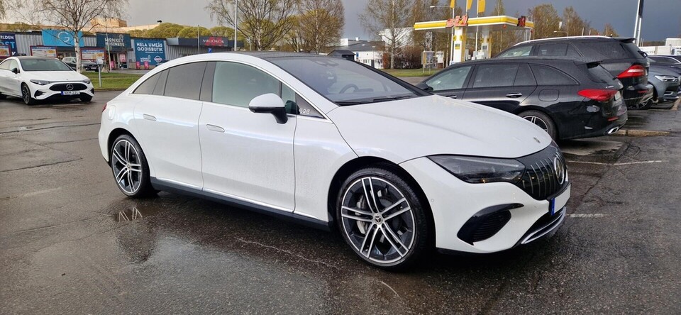 Mercedes-Benz EQE vaihtoauto