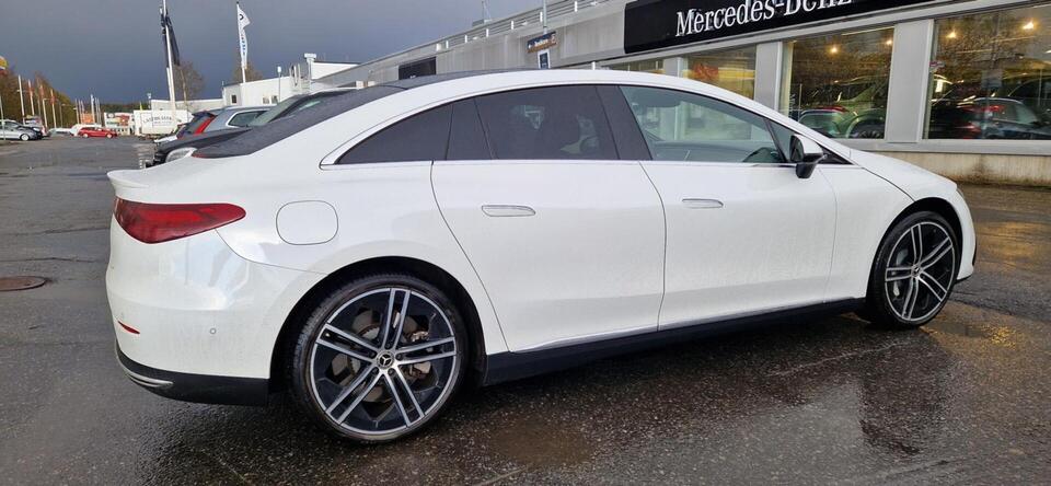 Mercedes-Benz EQE vaihtoauto