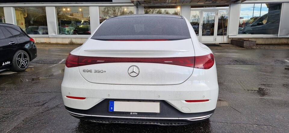Mercedes-Benz EQE vaihtoauto
