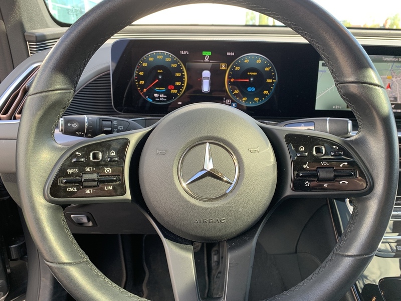 Mercedes-Benz EQC vaihtoauto