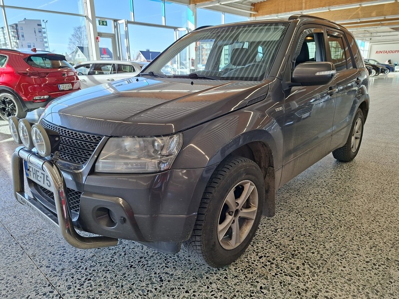 Suzuki Grand Vitara vaihtoauto