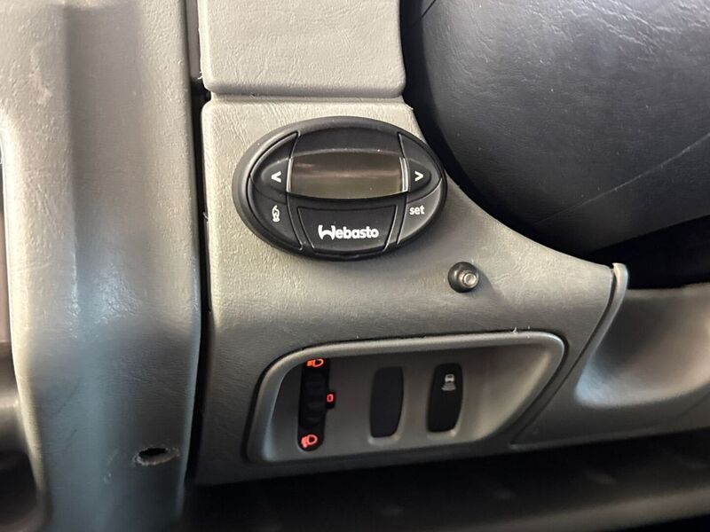 Opel Vivaro vaihtoauto