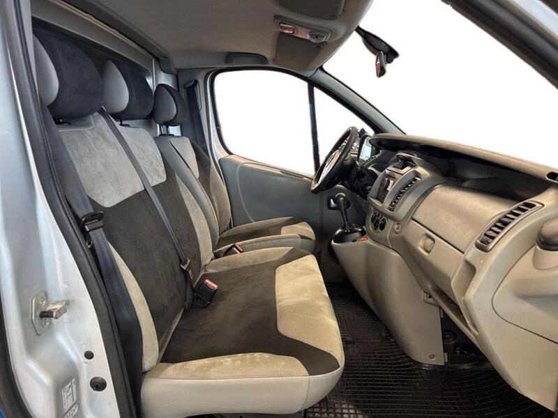 Opel Vivaro vaihtoauto