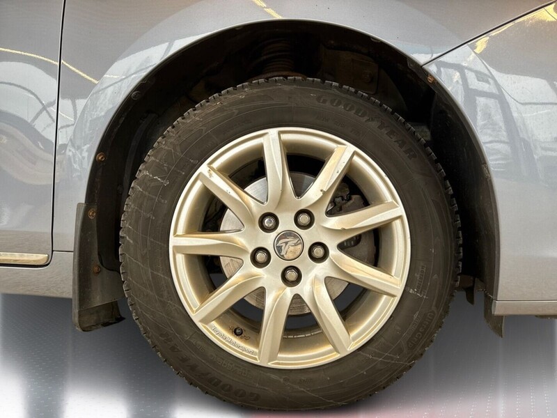 Toyota Verso vaihtoauto