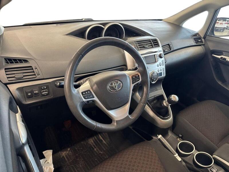 Toyota Verso vaihtoauto