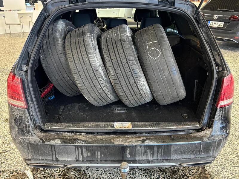 Mercedes-Benz E vaihtoauto