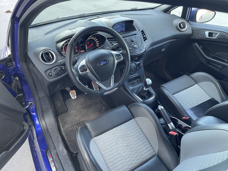 Ford Fiesta vaihtoauto