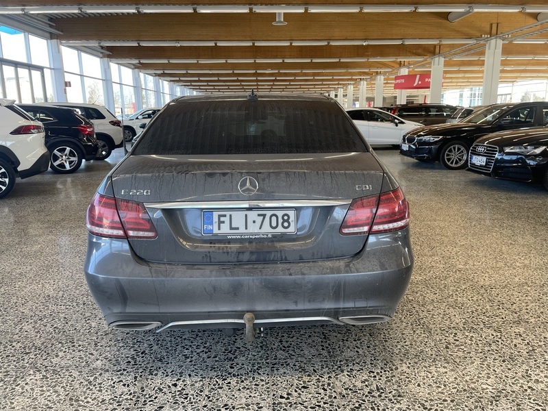 Mercedes-Benz E vaihtoauto