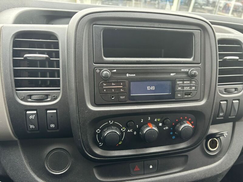 Renault Trafic vaihtoauto