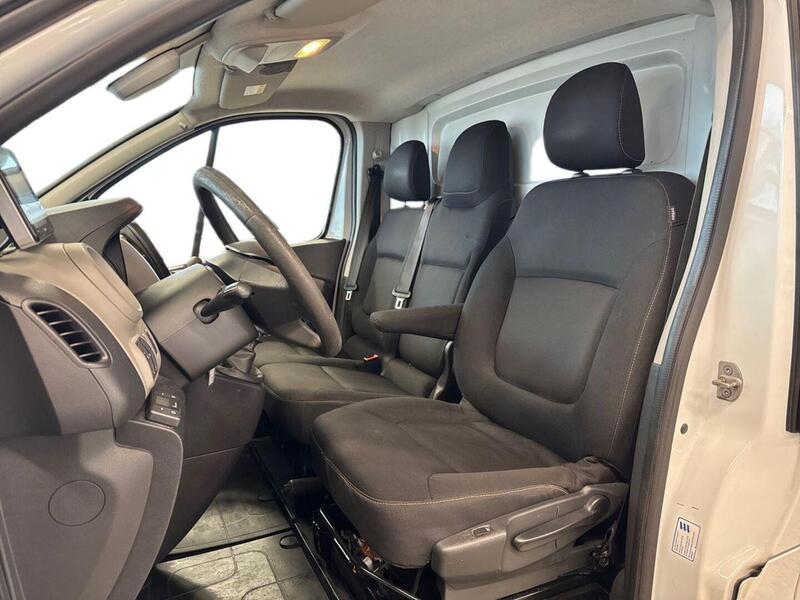 Renault Trafic vaihtoauto