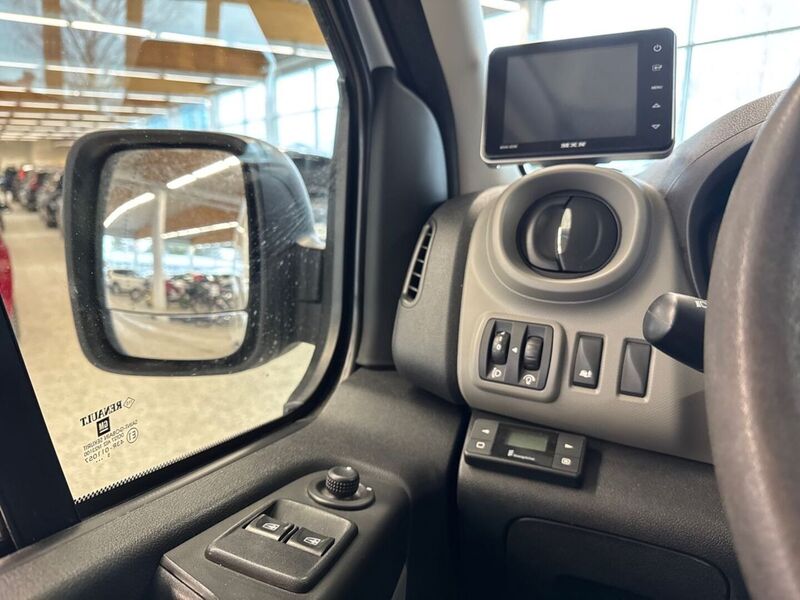 Renault Trafic vaihtoauto