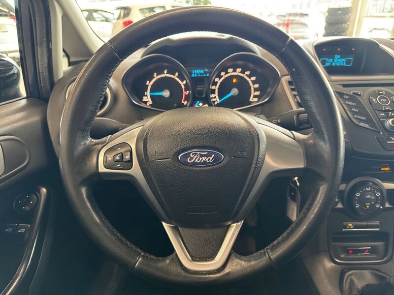 Ford Fiesta vaihtoauto