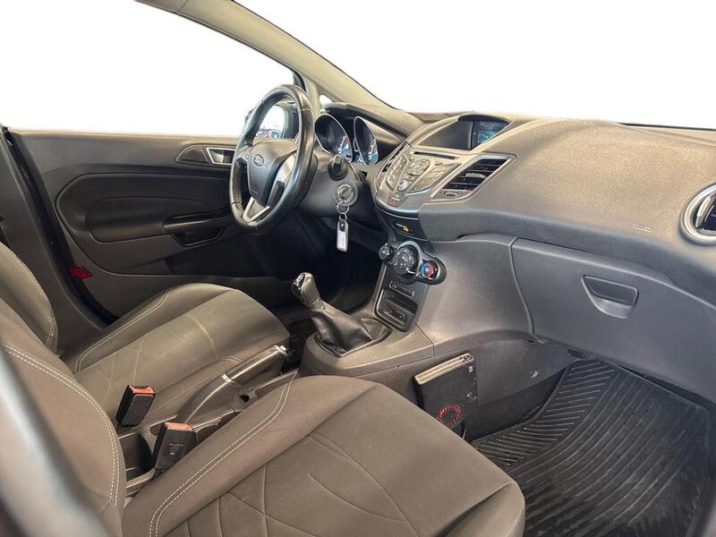 Ford Fiesta vaihtoauto