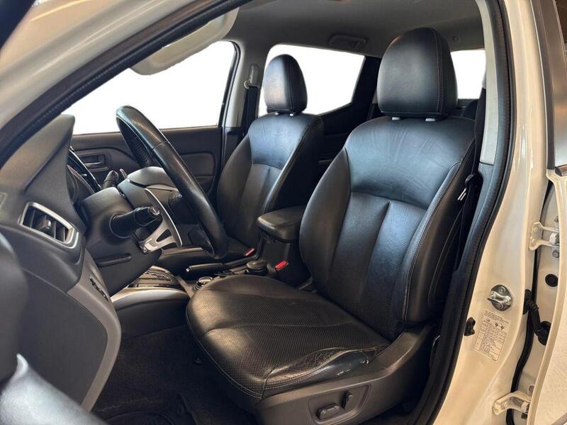 Mitsubishi L200 vaihtoauto